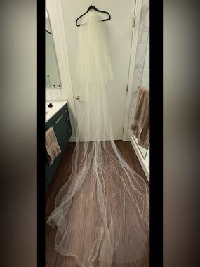 Long Ivory Bridal Veil with detachable blusher